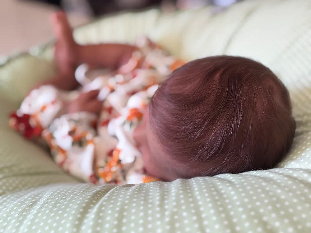 Muñeca Reborn Realista Santiago Niño| 55cm | 2,400 kg | Edición limitada + Pack Premium