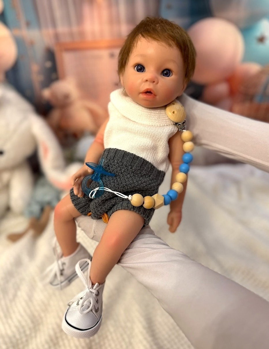 Soportes portátiles con cabeza bobo gris y blanca – Para bebés reborn de 36 a 40 cm