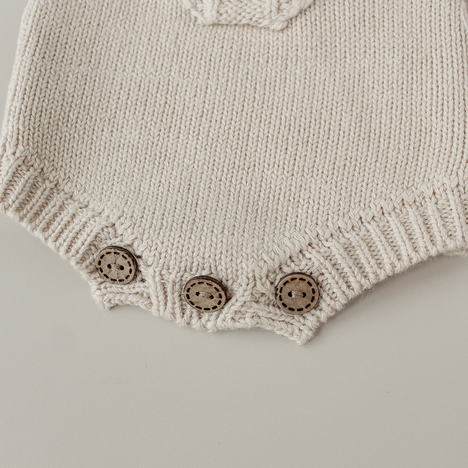 Portabebés Punto beige - Para bebés reborn de 44 a 52 cm