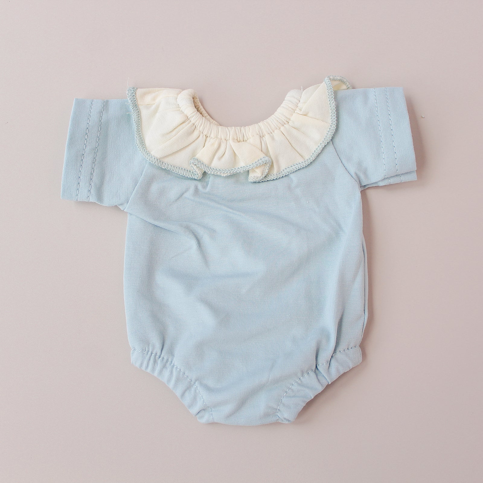 Ranita cuello bobo celeste print conejito – Para bebés reborn de 33cm