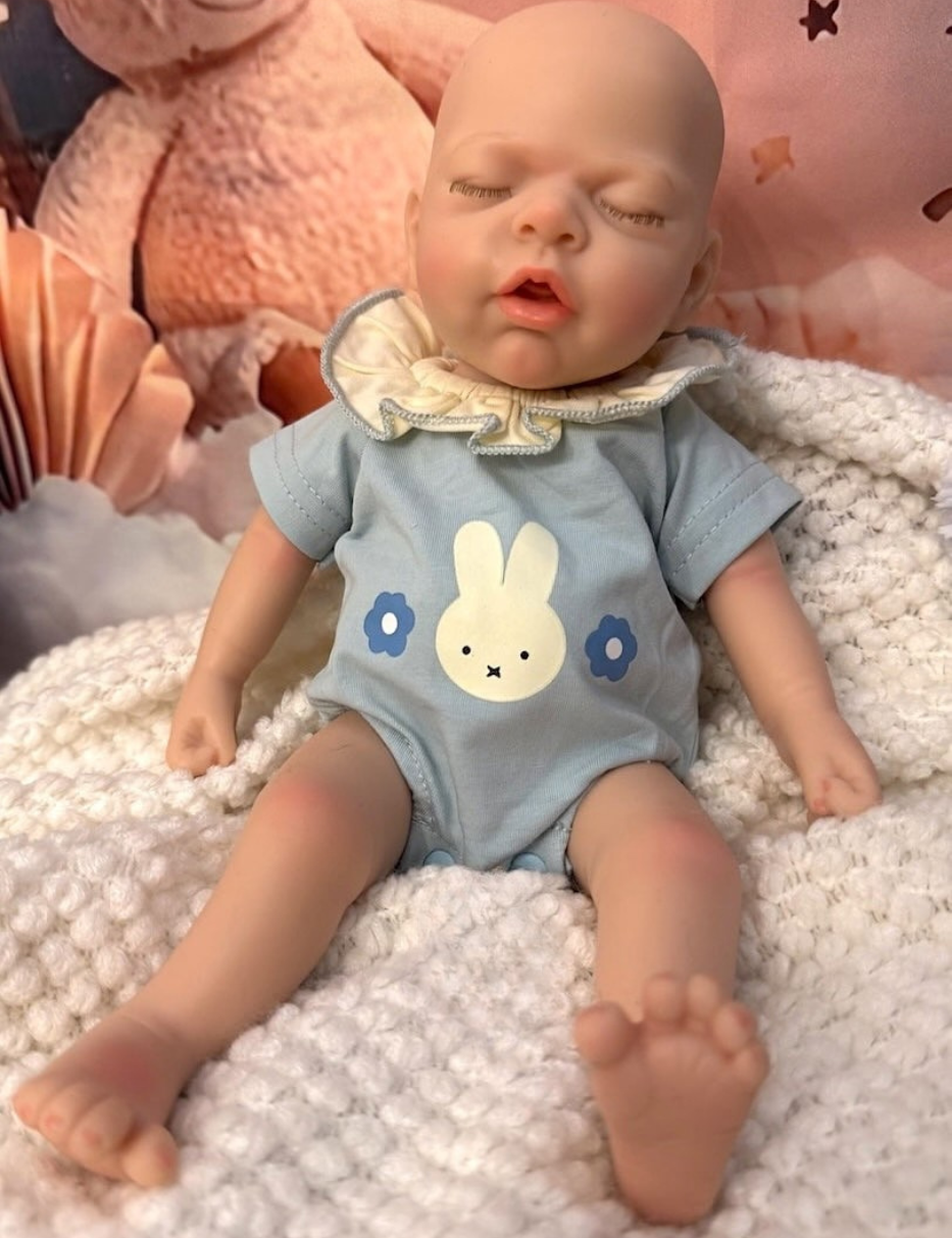 Leo Niño Muñeco Reborn Silicona 33cm/1.2kg + Pack Premium 